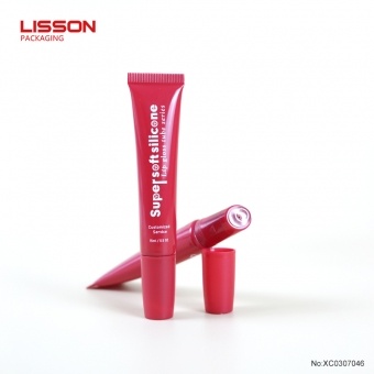 Tube de produit de soin des lèvres personnalisé avec applicateur en silicone souple à 0°