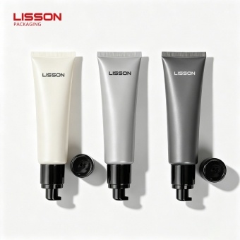 Tube souple pour pompe airless cosmétique avec capuchon plaqué