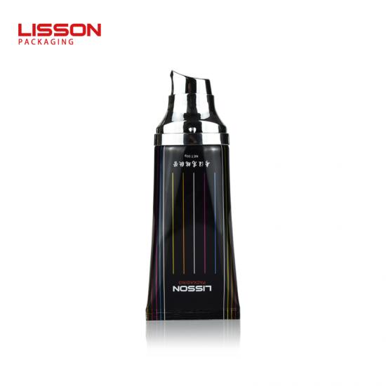 Tube cosmétique en aluminium avec pompe airless haut de gamme