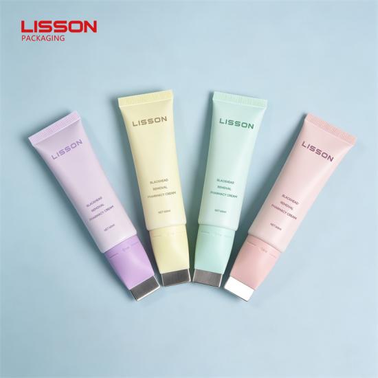 Tube ovale cosmétique en PE avec applicateur en alliage de zinc