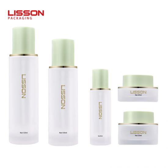 Ensemble d'emballages cosmétiques de luxe en verre