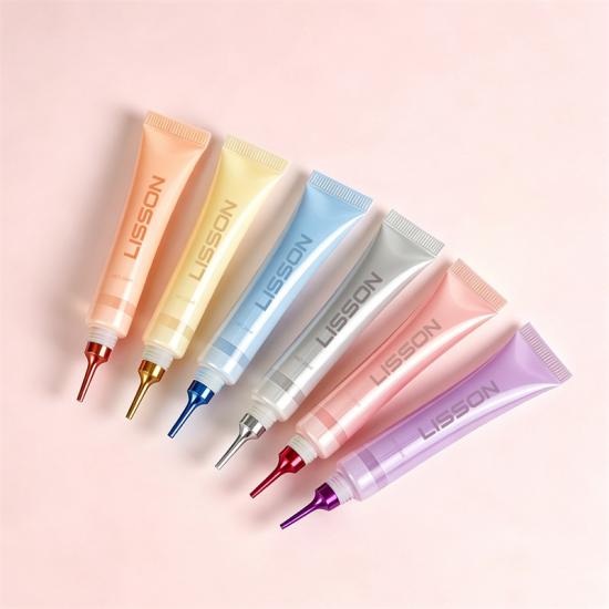 Tube souple cosmétique en aluminium avec embout aiguille